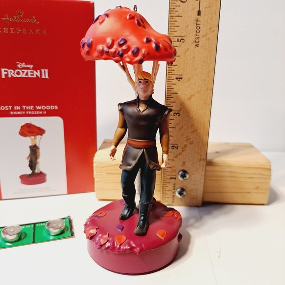 Hallmark Ornament 2021 - Disney Frozen 2 Lost in The Woods Kristoff - Picture 3 of 10